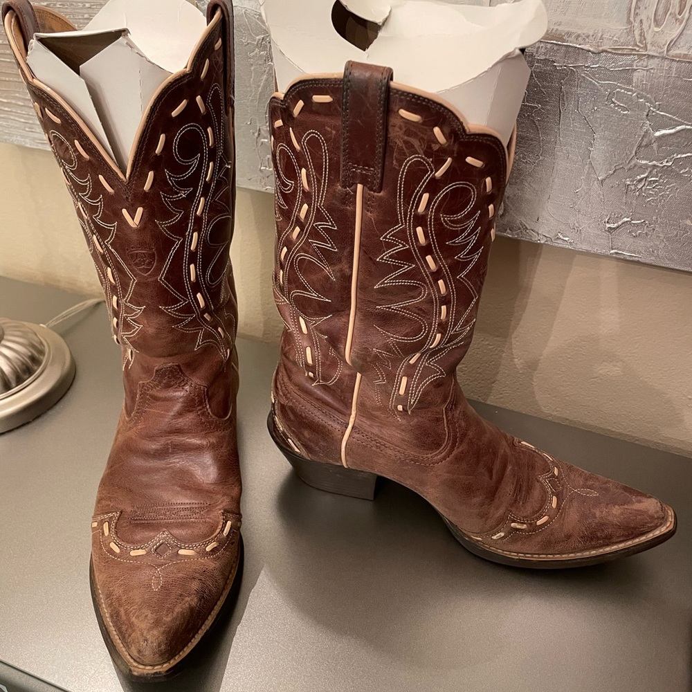 Ladies Ariat 1883 size 8.5B Leather Boots